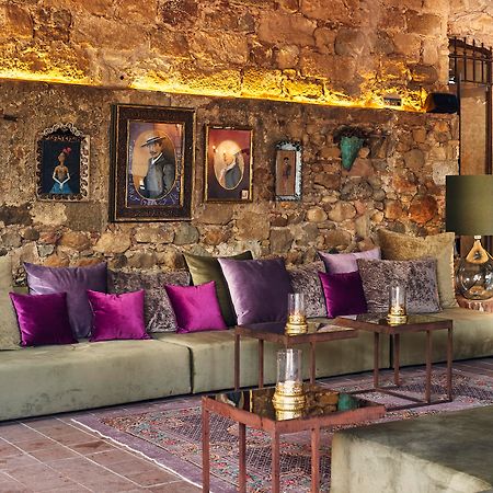 Hotel Castell D'Emporda La Bisbal d'Emporda Екстер'єр фото