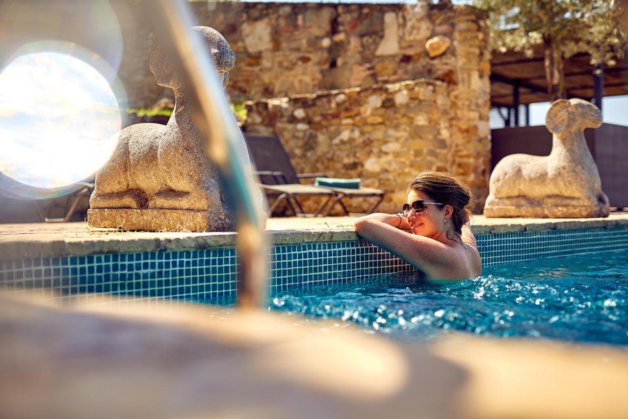 Hotel Castell D'Emporda La Bisbal d'Emporda Екстер'єр фото